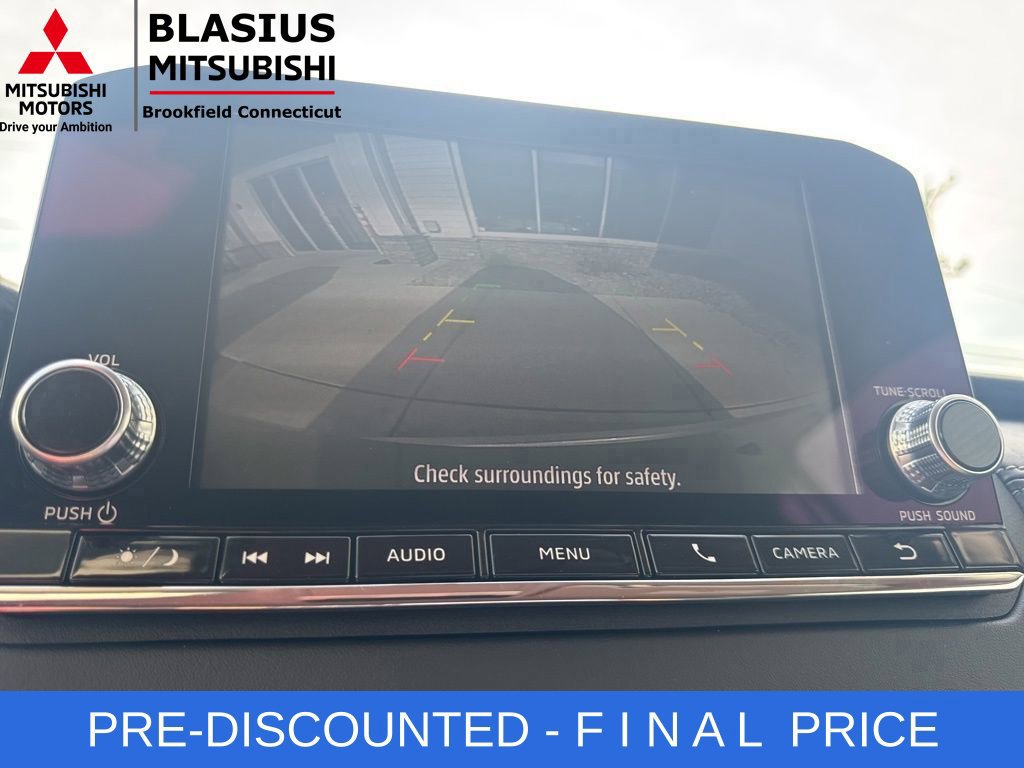 Used 2025 Mitsubishi Outlander ES AWD/4WD image 30