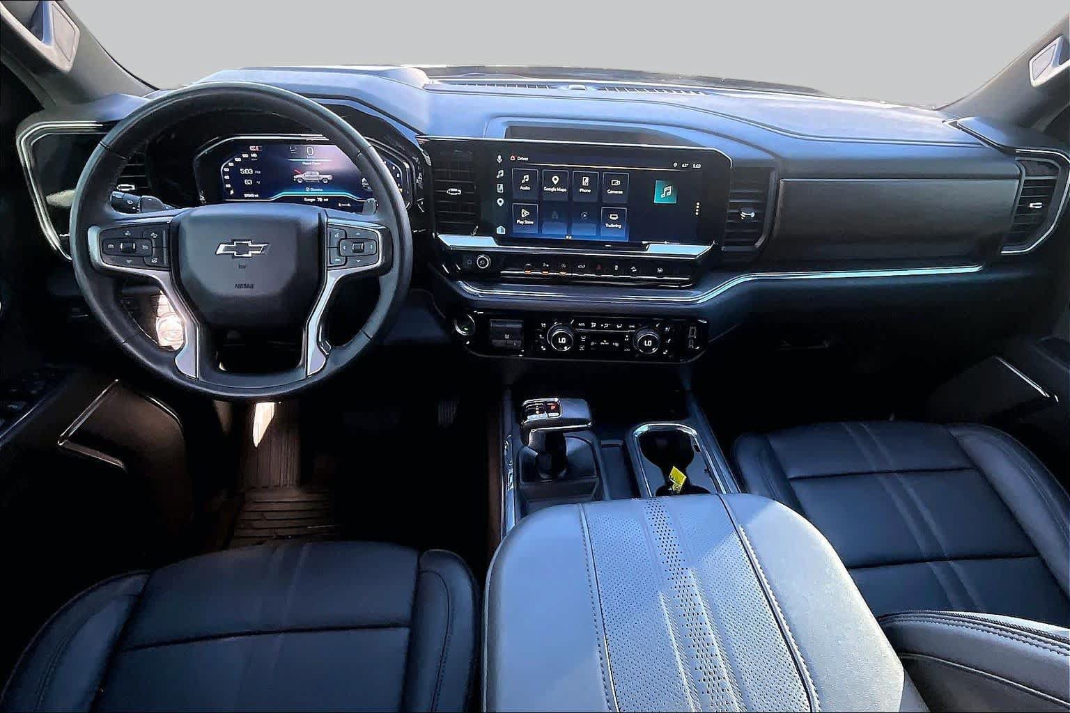 Used 2024 Chevrolet Silverado 1500 High Country w/ Midnight Edition AWD/4WD image 18