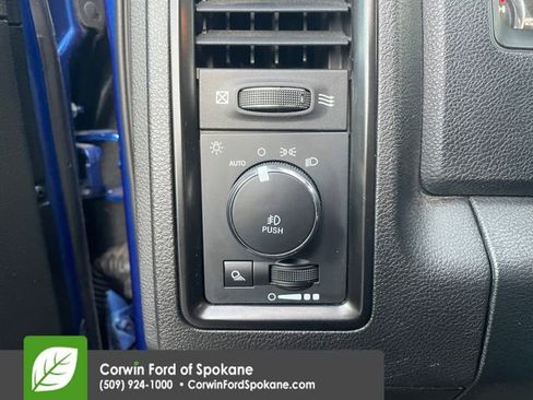 Used 2018 RAM 1500 Rebel w/ Luxury Group image 28