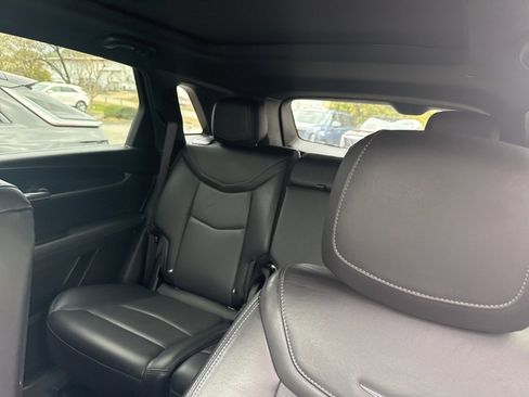Used 2024 Cadillac XT5 Premium Luxury image 7