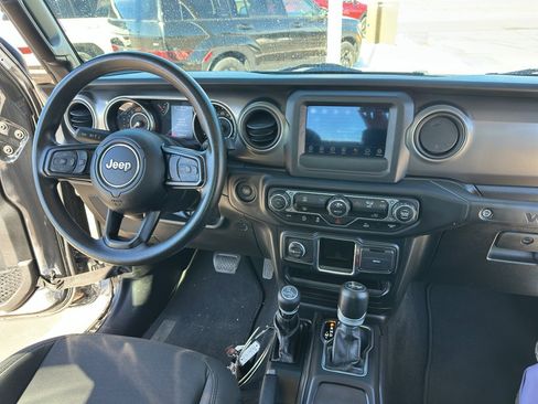 Used 2023 Jeep Wrangler Sport image 11