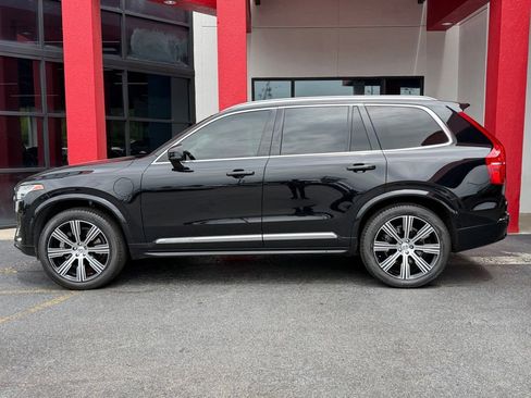 Used 2023 Volvo XC90 T8 Core w/ Protection Package Premier AWD/4WD image 5