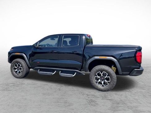 Used 2024 GMC Canyon AT4X AWD/4WD image 5