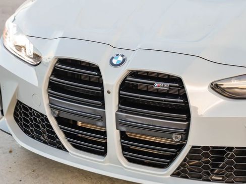 Used 2025 BMW M4 Competition w/ Executive Package image 6