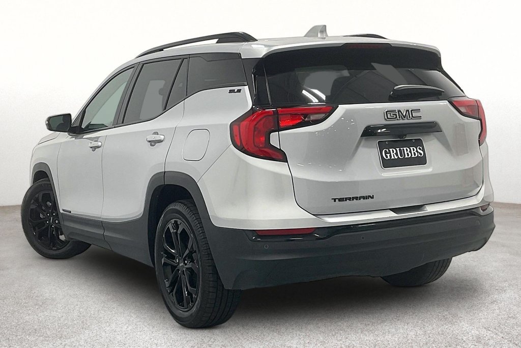 Used 2021 GMC Terrain SLE w/ Driver Convenience Package FWD image 12