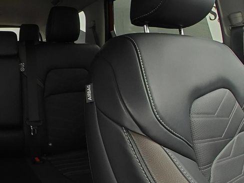 Used 2025 Nissan Pathfinder Platinum w/ Cargo Package FWD image 11