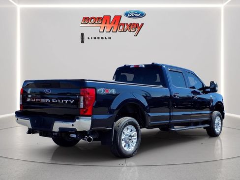 Used 2022 Ford F250 XLT w/ XLT Value Package AWD/4WD image 4