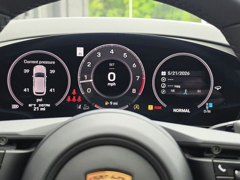 New 2026 Porsche Cayenne GTS AWD/4WD image 21