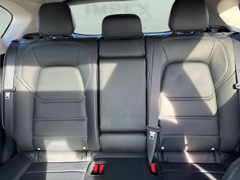 Used 2025 MAZDA CX-5 AWD 2.5 S w/ Preferred Package image 13