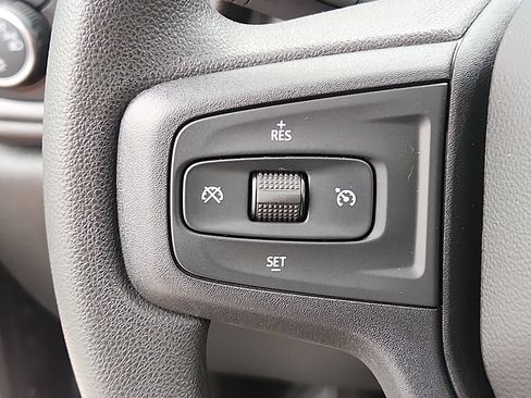 Used 2022 Chevrolet Silverado 1500 Custom AWD/4WD image 20