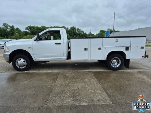 Used 2018 RAM 3500 Tradesman w/ Power & Remote Entry Group RWD image 4