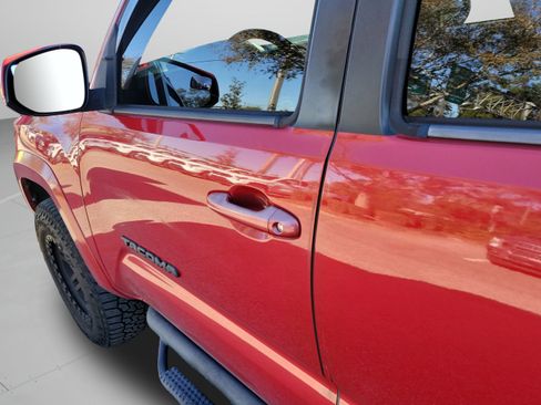 Used 2017 Toyota Tacoma SR5 w/ Tow Package image 23