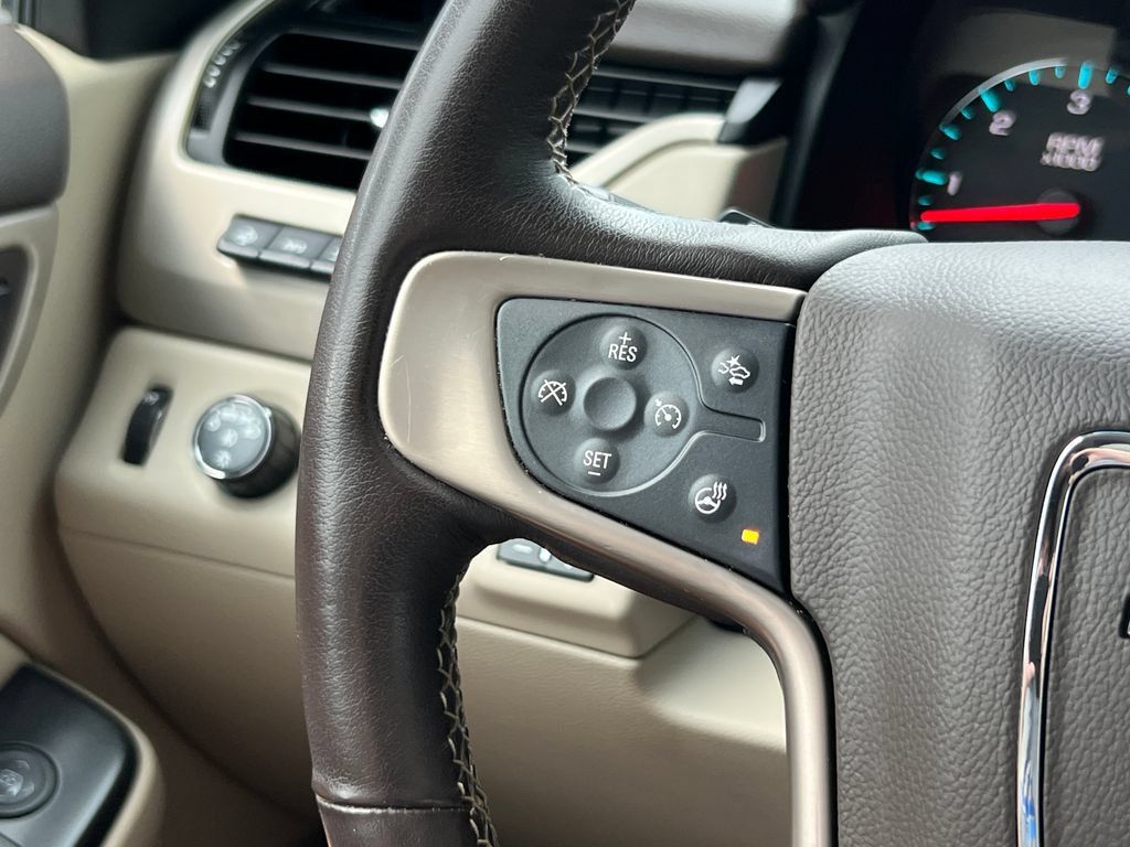 Used 2020 GMC Yukon Denali w/ Denali Ultimate Package RWD image 37
