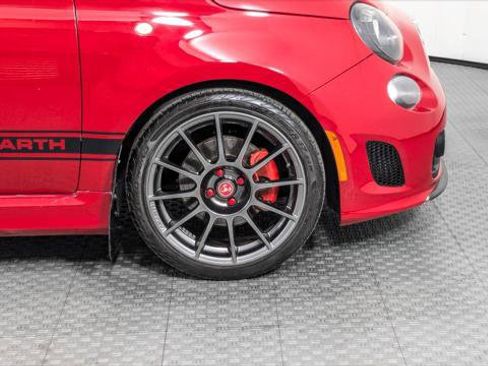 Used 2015 FIAT 500 Abarth w/ Beats Audio Package image 27