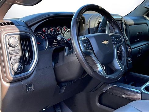 Used 2021 Chevrolet Silverado 1500 LTZ image 19