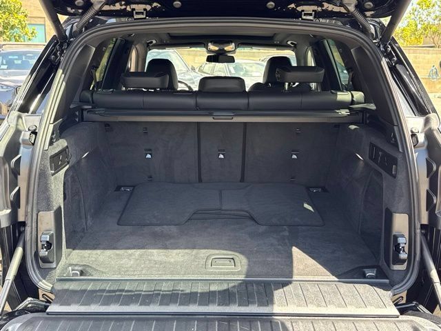 Used 2026 BMW X5 sDrive40i w/ Premium Package RWD image 16