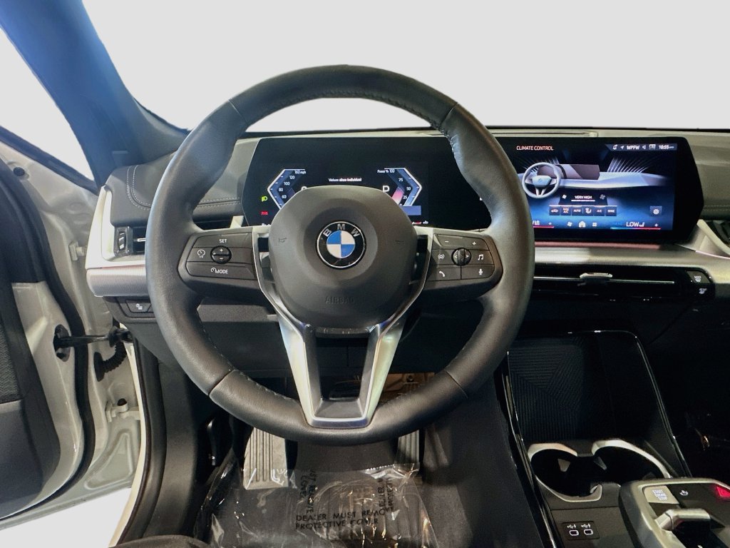 Used 2024 BMW X1 xDrive28i AWD/4WD image 11