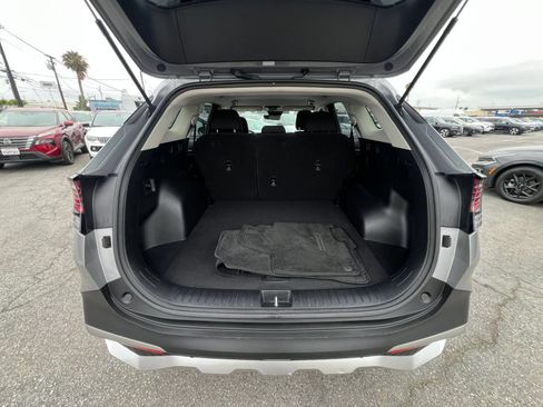 Used 2025 Kia Sportage LX FWD image 36