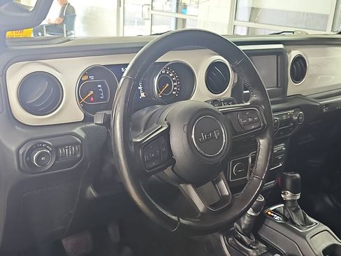 Used 2021 Jeep Wrangler Unlimited Sport AWD/4WD image 19
