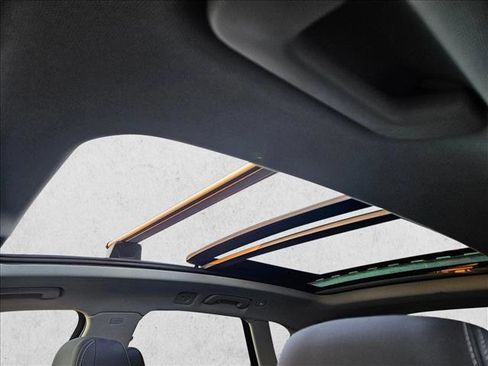 Used 2022 Audi Q5 2.0T Premium Plus image 16