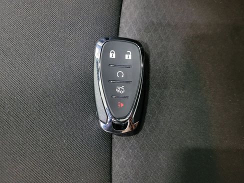 Used 2020 Chevrolet Malibu LT FWD image 32