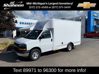New 2025 Chevrolet Express 3500 w/ Power Convenience Package