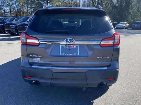 Used 2019 Subaru Ascent 8-Passenger image 6