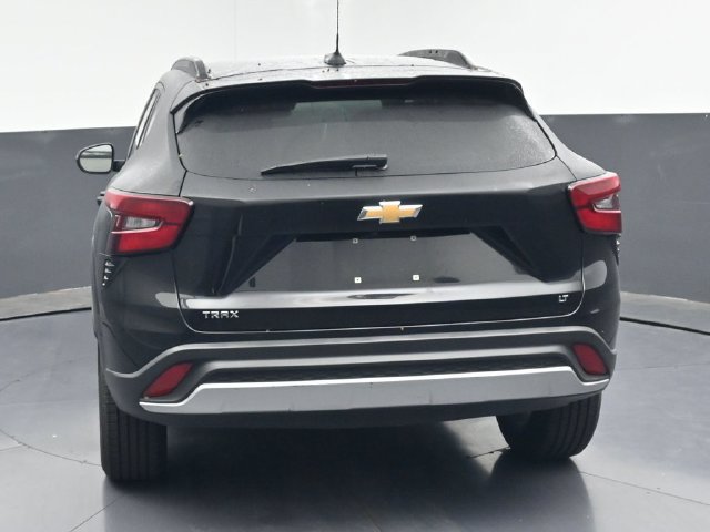 Used 2024 Chevrolet Trax LT FWD image 31