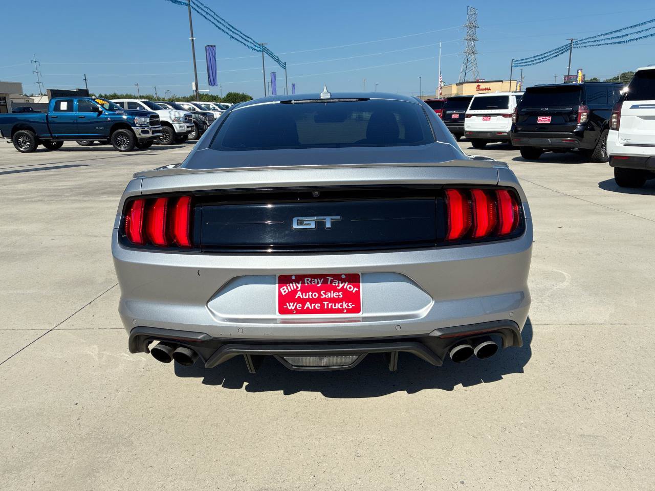 Used 2023 Ford Mustang GT RWD image 5