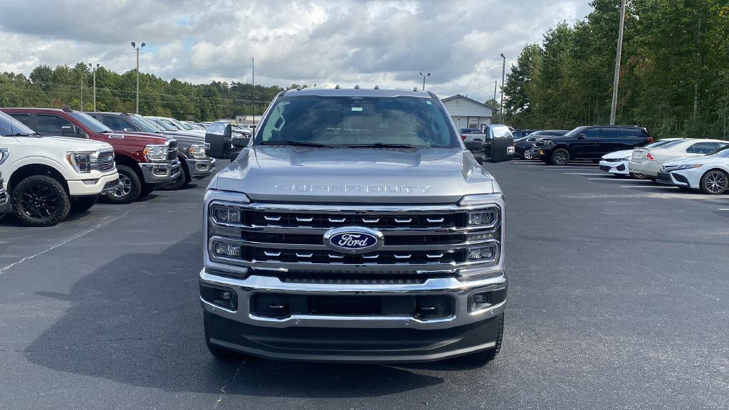 New 2027 Ford F350 Lariat w/ Lariat Premium Package AWD/4WD image 2