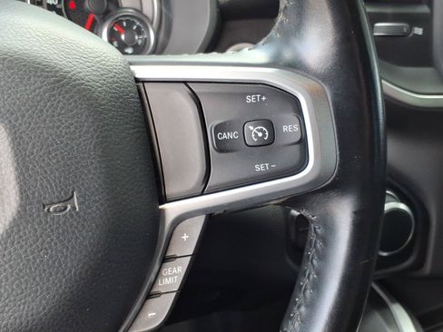 Used 2022 RAM 1500 Big Horn RWD image 24