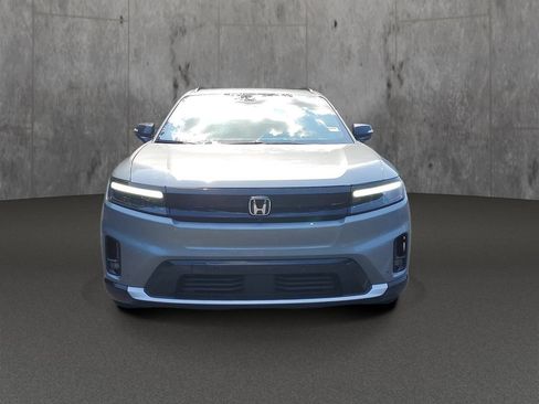 Used 2025 Honda Prologue Elite image 2