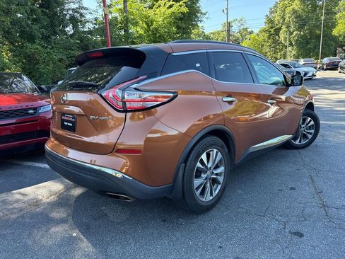 Used 2015 Nissan Murano SV AWD/4WD image 3