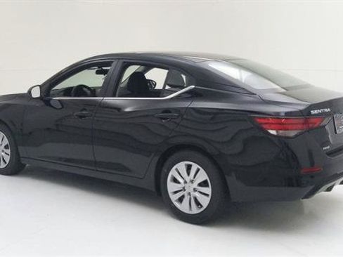 Used 2023 Nissan Sentra S FWD image 5