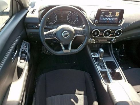 Certified 2023 Nissan Sentra SV FWD image 14