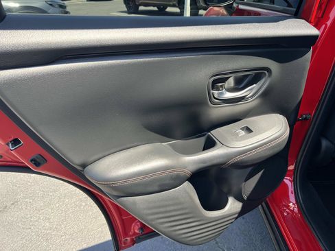 Certified 2025 Honda HR-V Sport image 19