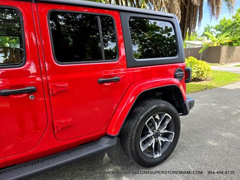 Used 2024 Jeep Wrangler Unlimited w/ Convenience Group AWD/4WD image 67
