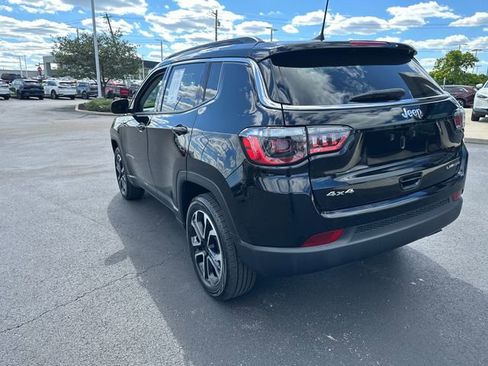 Used 2022 Jeep Compass Limited AWD/4WD image 9