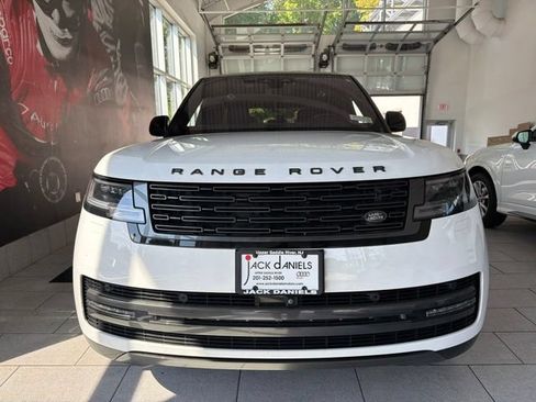 Used 2023 Land Rover Range Rover Autobiography AWD/4WD image 6