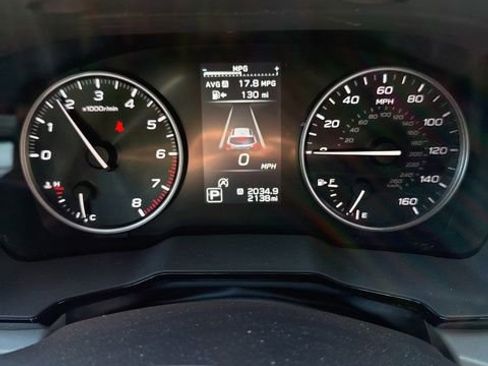 Used 2025 Subaru Outback Premium AWD/4WD image 6