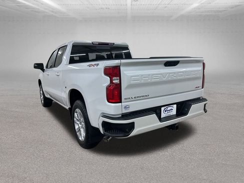 Used 2021 Chevrolet Silverado 1500 RST w/ Convenience Package II image 10