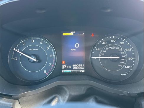 Used 2023 Subaru Impreza 2.0i Premium image 19