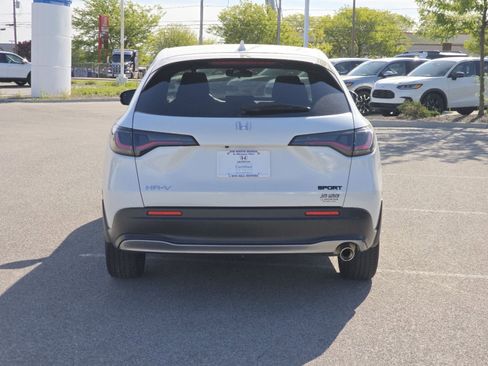 Certified 2023 Honda HR-V Sport image 18