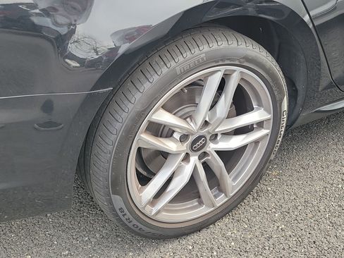 Used 2017 Audi A4 2.0T Ultra Premium w/ Convenience Package image 5