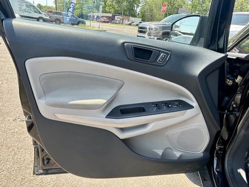 Used 2018 Ford EcoSport S AWD/4WD image 11