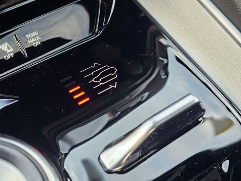 New 2026 Jeep Grand Wagoneer Upland image 31