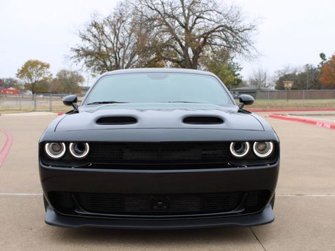 Used 2023 Dodge Challenger SRT Hellcat image 5