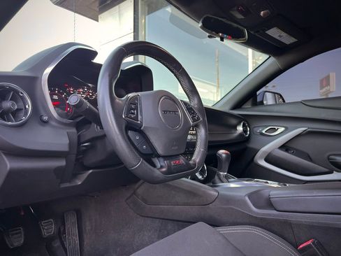 Used 2018 Chevrolet Camaro SS image 26