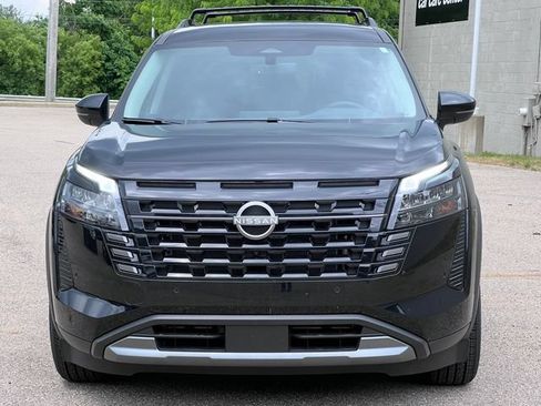 New 2026 Nissan Pathfinder SL AWD/4WD image 39