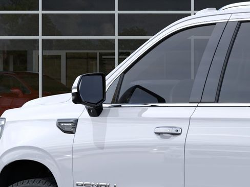 New 2026 GMC Yukon XL Denali Ultimate AWD/4WD image 47